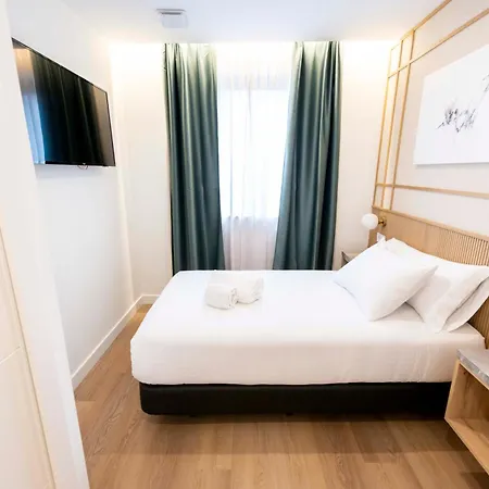 Silken Goya * 오비에도